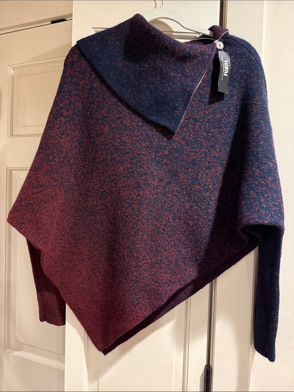 White House Black Market Burgundy and Navy Two-Tone Poncho. SZ XS/S